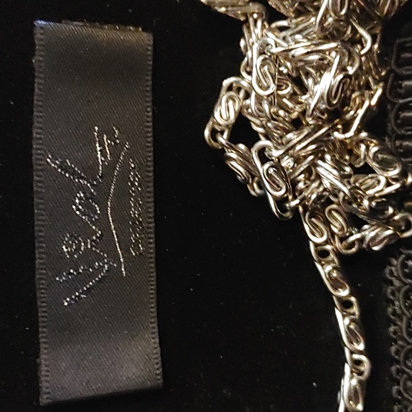 4 Formal Clutch Bags - Picture 11 of 13